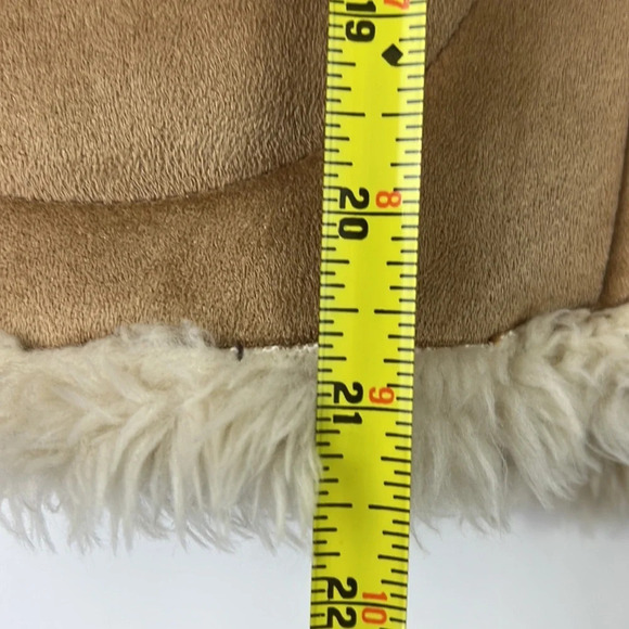 Mng - Mango Faux Shearling  Coat - Picture 4 of 12